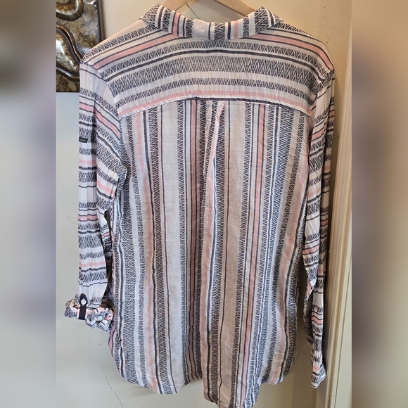 Columbia Sportswear Company 1/2 Button Down Blue Pink White Large - Picture 6 of 8
